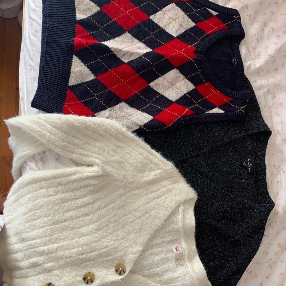 BUNDLE!!! THREE SWEATER DEAL!! ONE SWEATER VEST